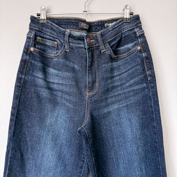 Judy Blue Dark Wash Wide Leg Crop Jean Size 7/28 - Picture 3 of 9